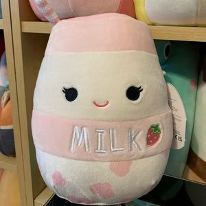 Squishmallow Amelie 7” NWT